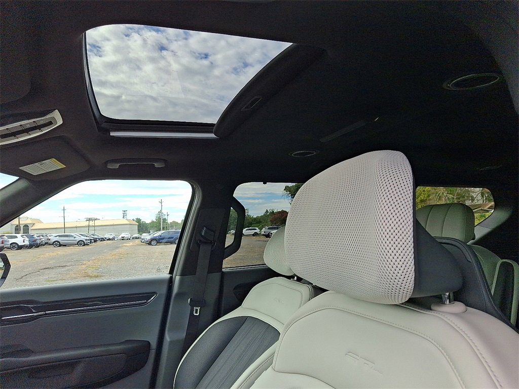 New 2026 Kia EV9 GT-Line image 8