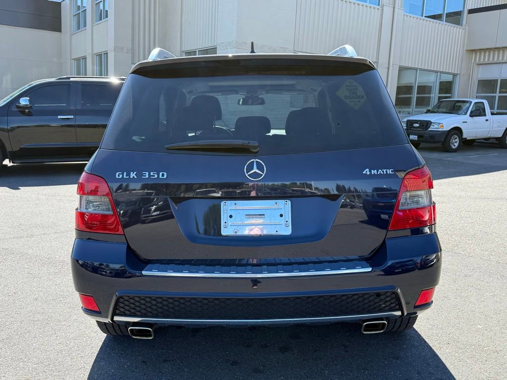 Used 2011 Mercedes-Benz GLK 350 4MATIC image 3