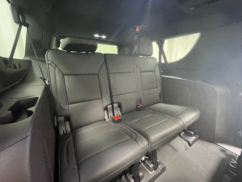 New 2026 GMC Yukon XL Denali w/ Sun & Power Step Package AWD/4WD image 11