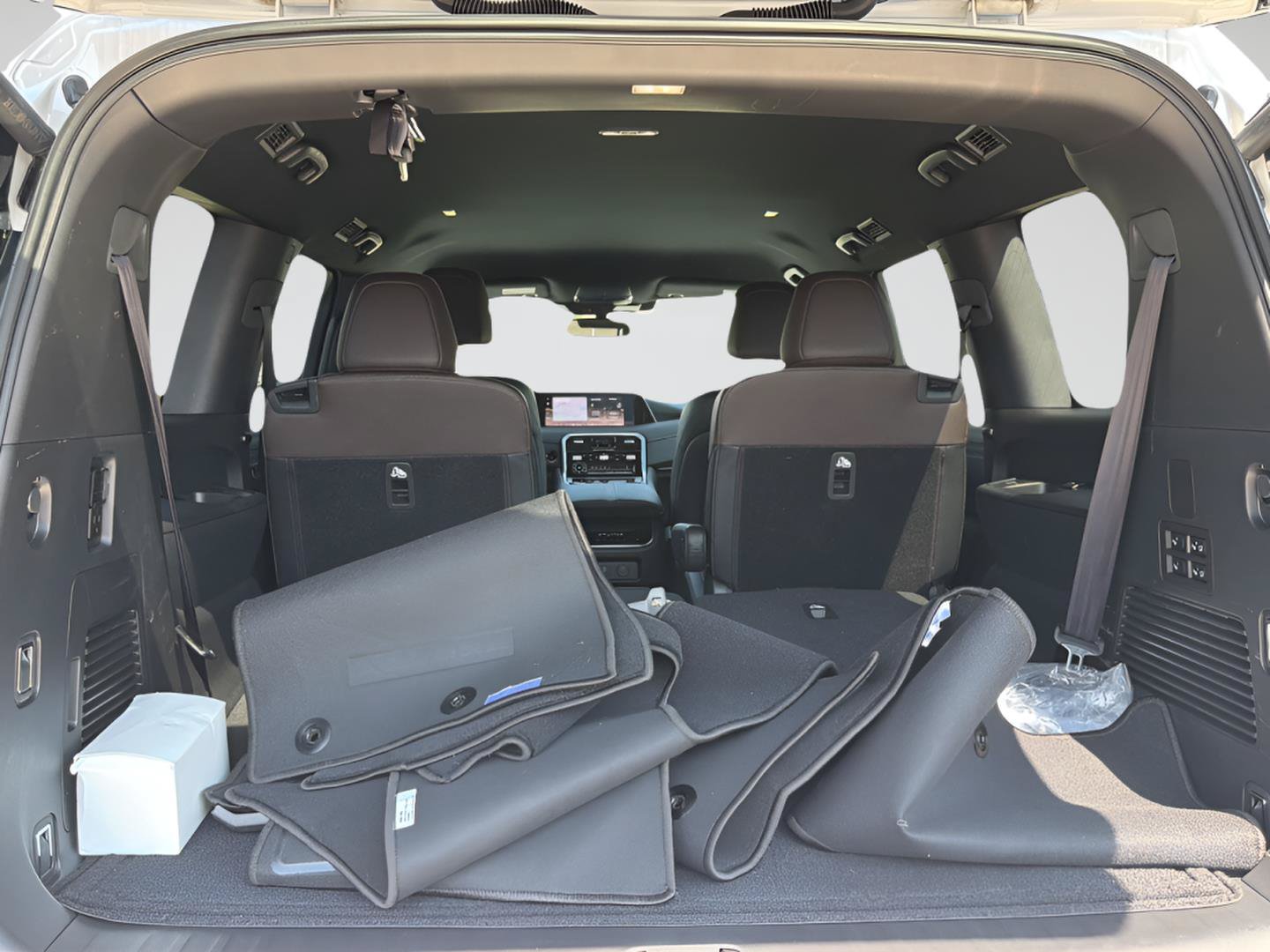 New 2026 Nissan Armada SL w/ Captain's Chari Seat Package AWD/4WD image 42