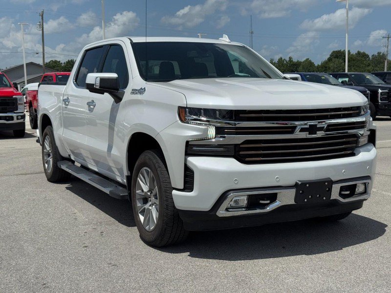 Used 2022 Chevrolet Silverado 1500 High Country w/ Z71 Off-Road Package AWD/4WD image 2