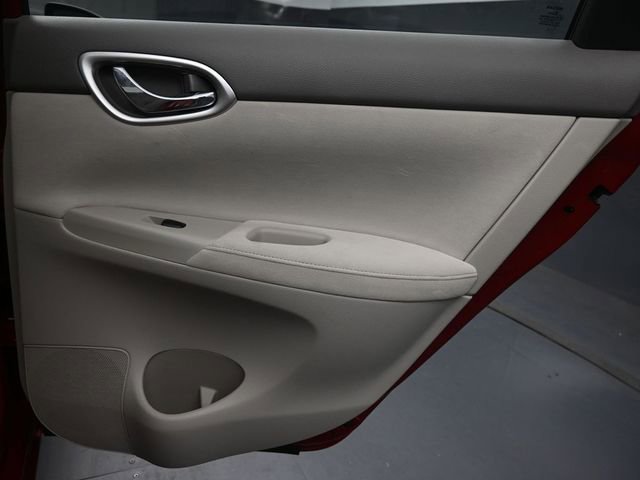 Used 2013 Nissan Sentra SV image 24