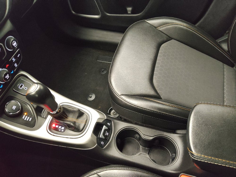 Used 2019 Jeep Compass Latitude image 26