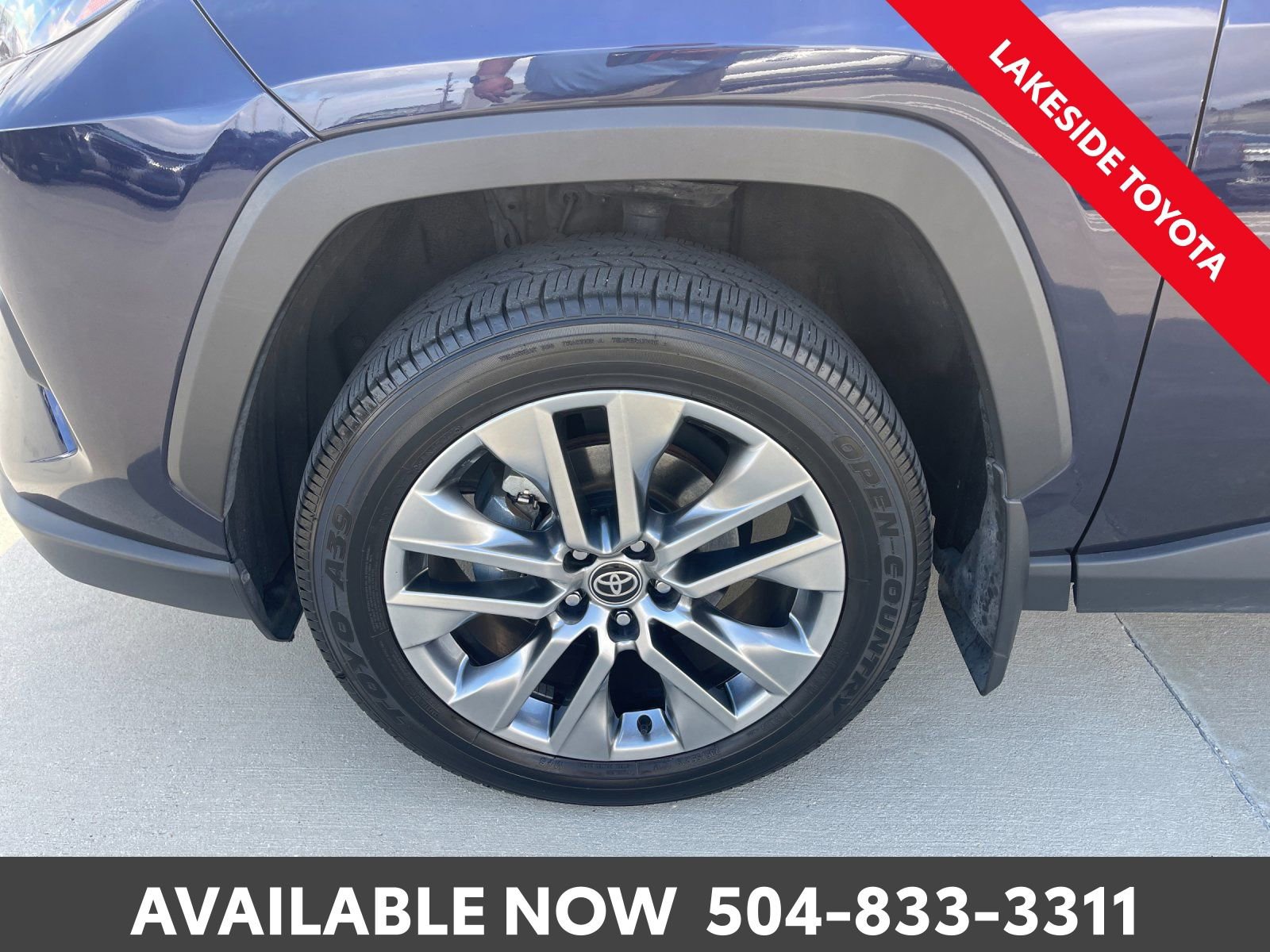 Used 2023 Toyota RAV4 XLE Premium image 10