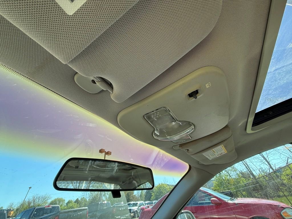Used 2004 Pontiac Grand Prix GT2 w/ Leather Trim Pkg image 20