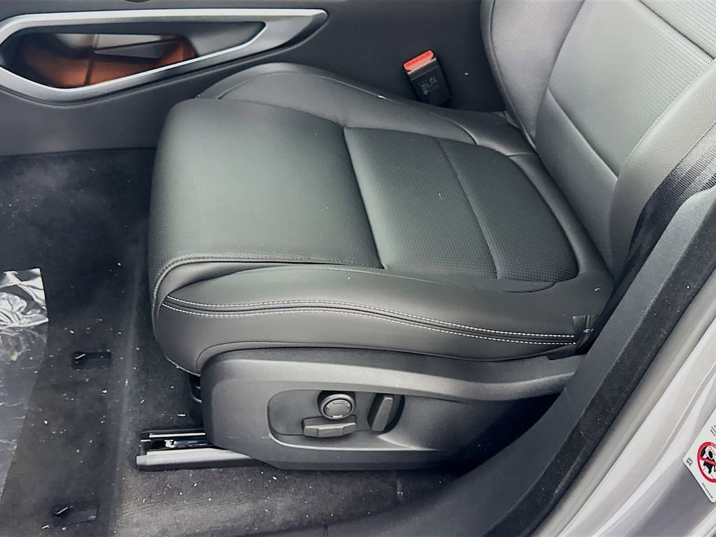 New 2026 Jaguar F-PACE R-Dynamic S image 19