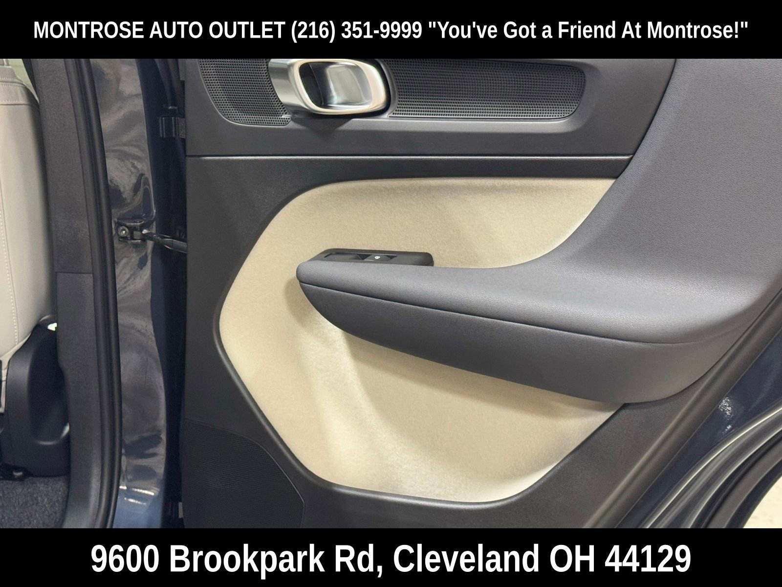 New 2026 Volvo XC40 B5 Plus w/ Protection Package Premier image 40