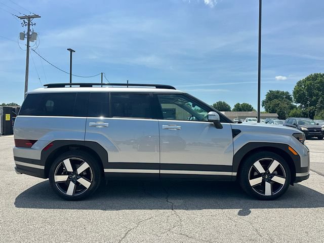 Used 2024 Hyundai Santa Fe Limited AWD/4WD image 9
