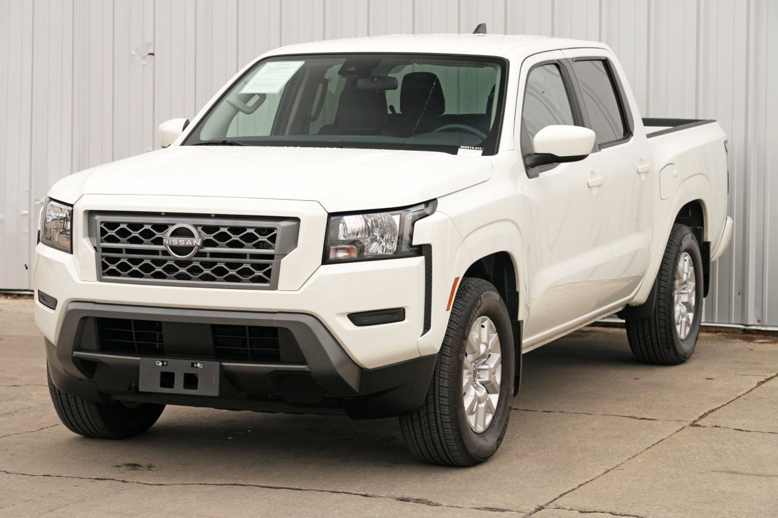 Used 2022 Nissan Frontier SV image 39