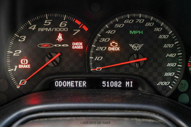 Used 2004 Chevrolet Corvette Z06 w/ Memory Package RWD image 37