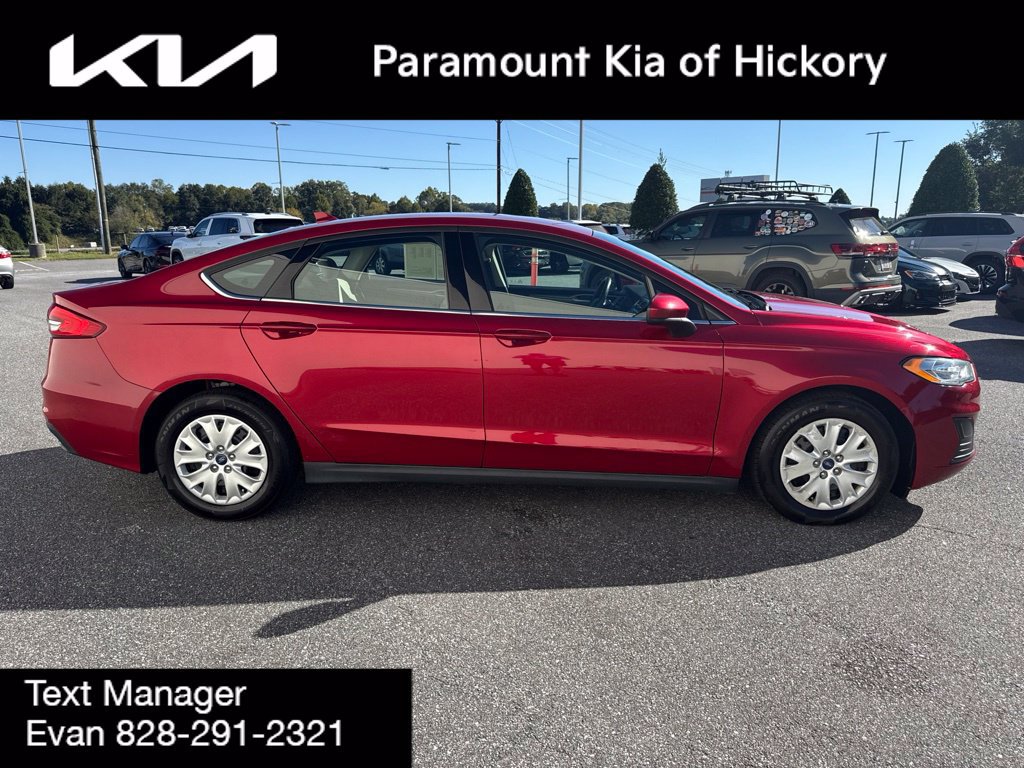 Used 2020 Ford Fusion S FWD image 8
