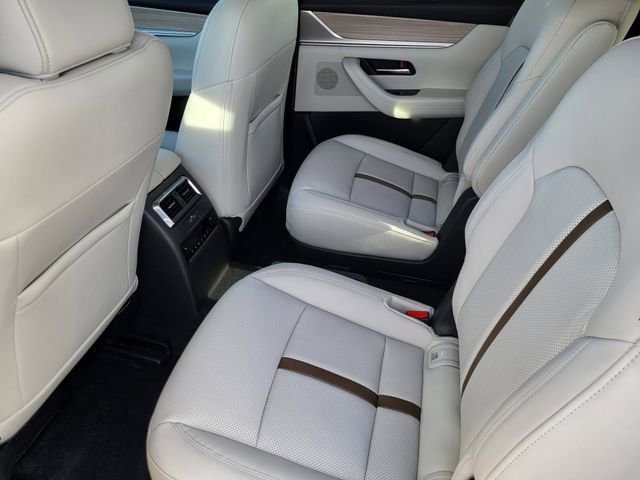 New 2026 MAZDA CX-90 Plug-In Hybrid w/ Premium Plus image 18