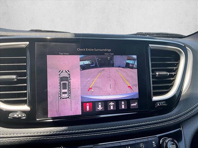 Used 2021 Chrysler Pacifica Touring-L w/ Premium & Safety Sphere Group FWD image 21