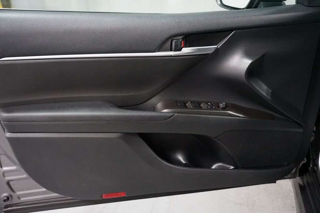 Certified 2023 Toyota Camry SE FWD image 12