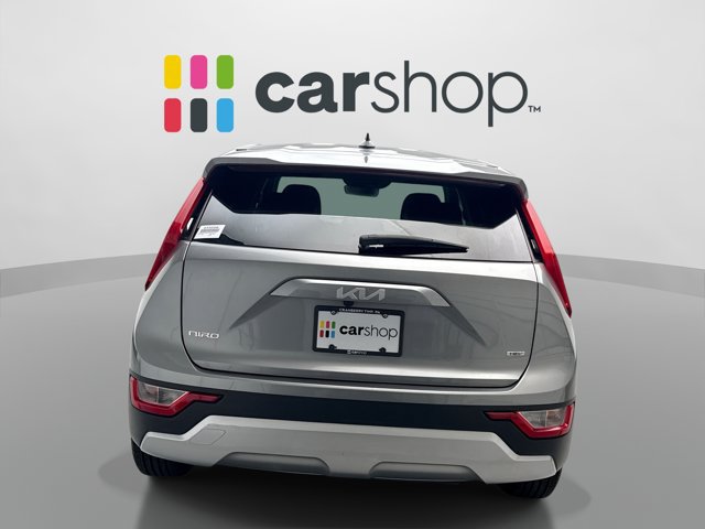 Used 2023 Kia Niro LX FWD image 4