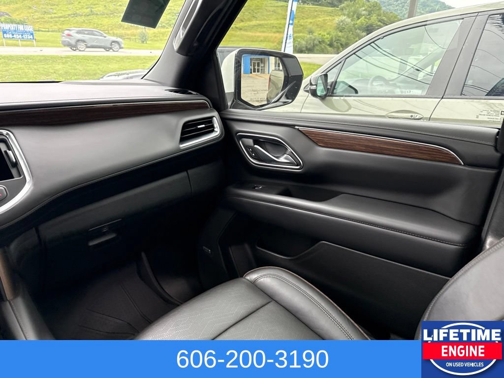 Used 2024 Chevrolet Suburban High Country w/ Advanced Technology Package AWD/4WD image 22