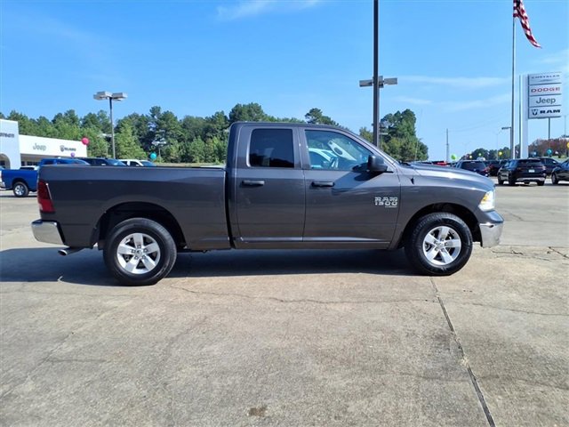 Used 2024 RAM 1500 Classic SLT image 2