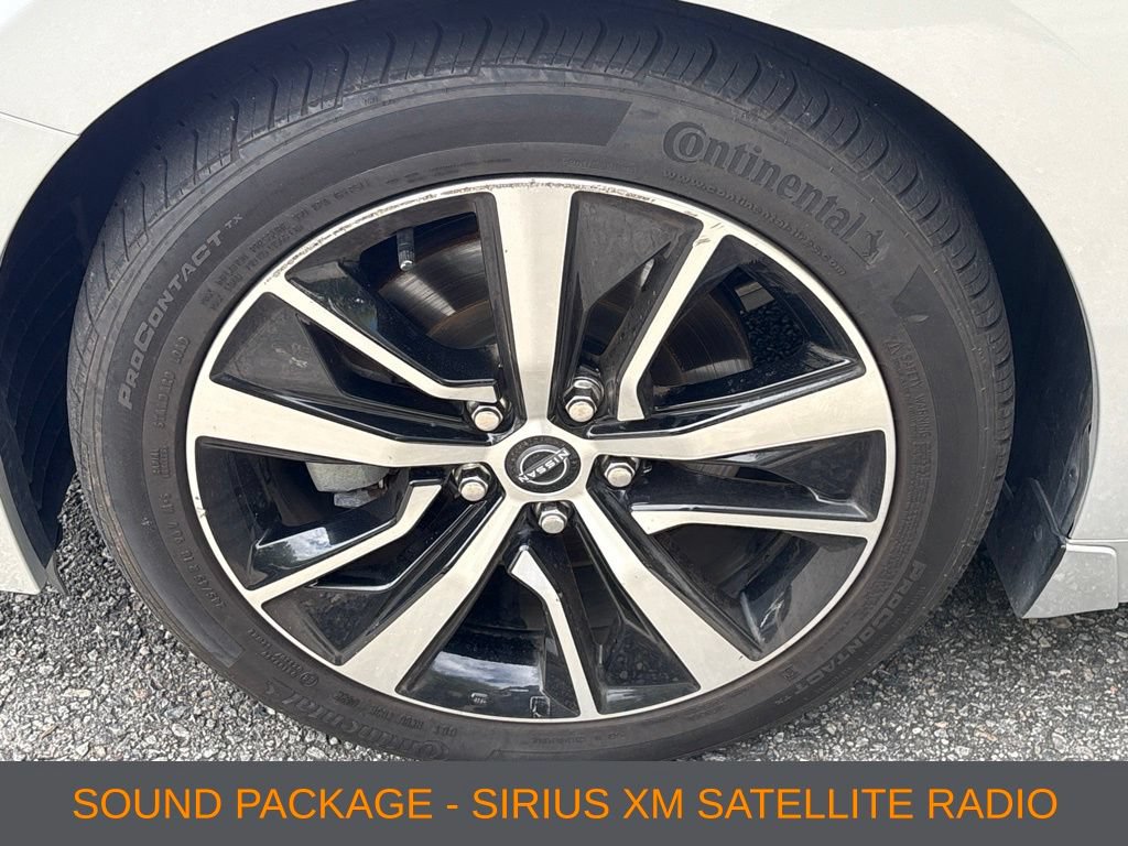 Used 2023 Nissan Maxima SV w/ Floor Mat Group FWD image 10