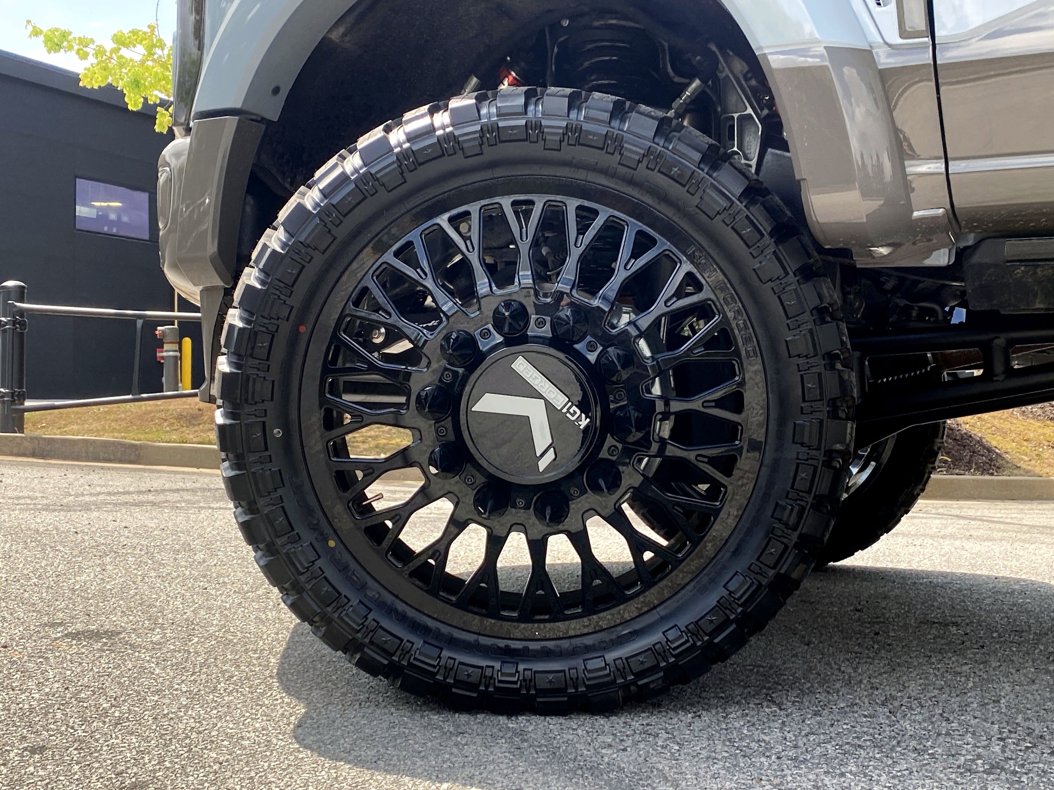 Used 2026 Ford F450 King Ranch w/ Chrome Package image 11