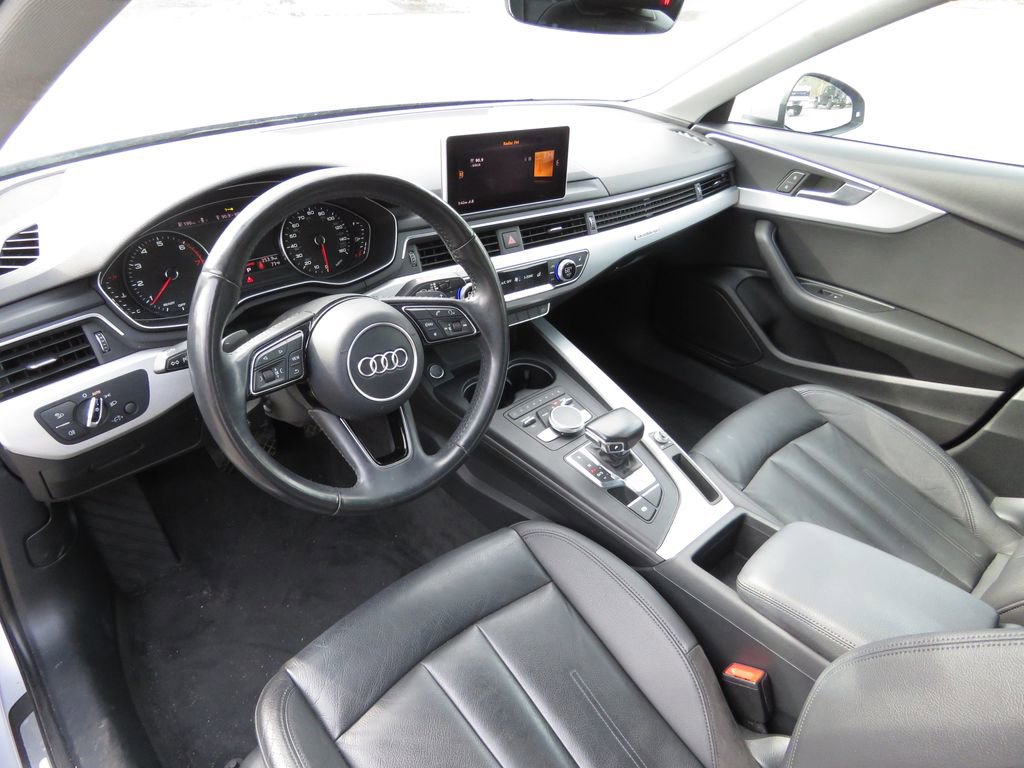 Used 2017 Audi A4 2.0T Premium image 11