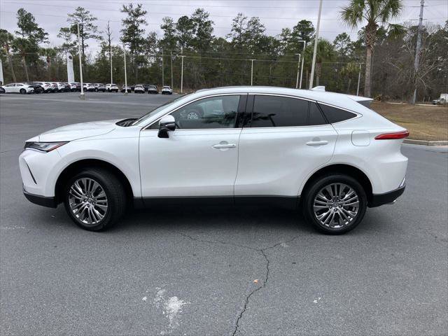 Certified 2024 Toyota Venza Limited image 2