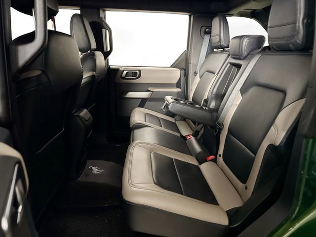 Used 2023 Ford Bronco Wildtrak image 35