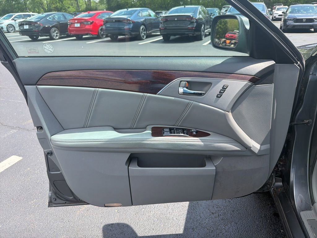 Used 2008 Toyota Avalon Limited FWD image 17