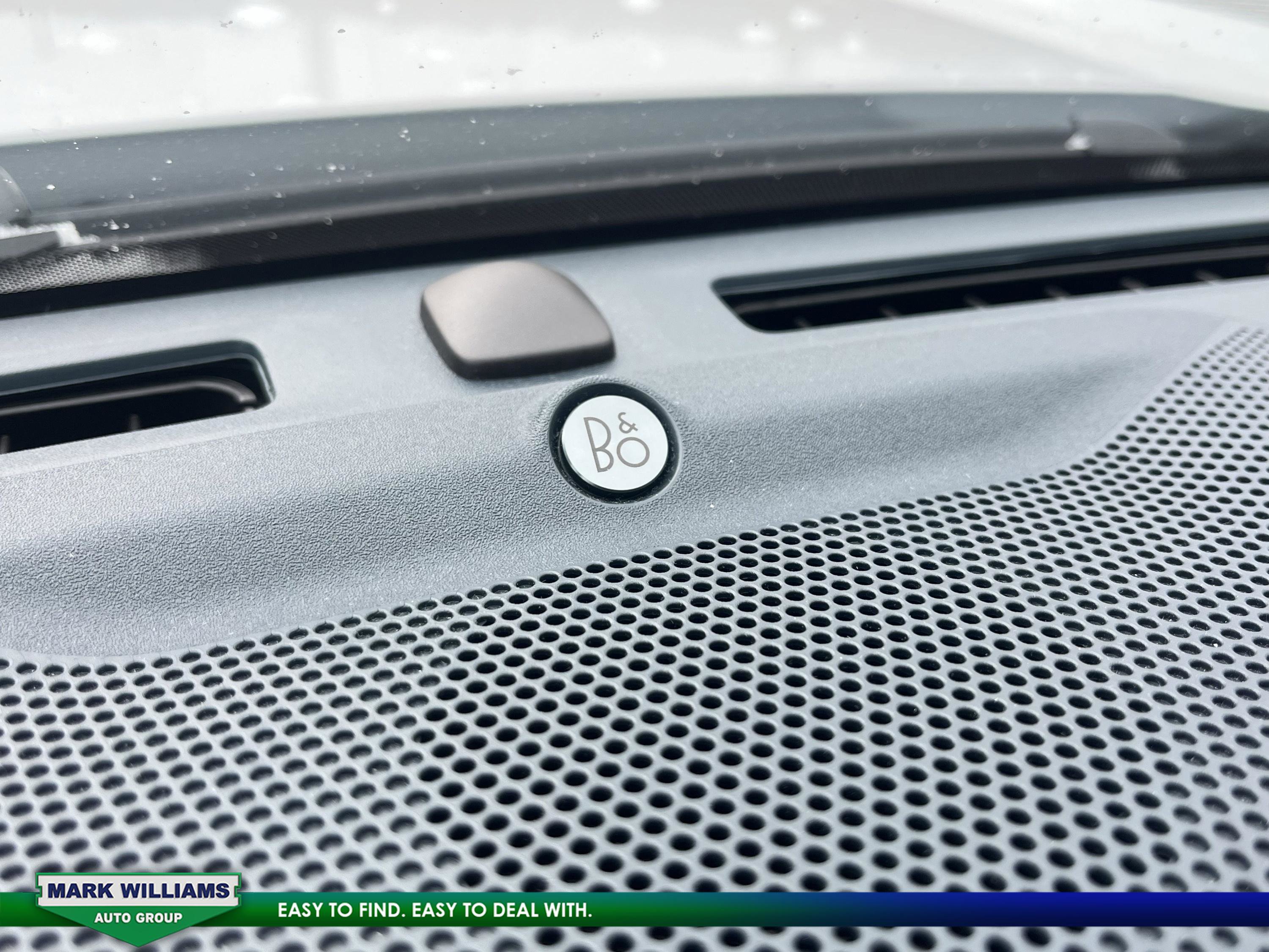 Used 2025 Ford Maverick Tremor image 21