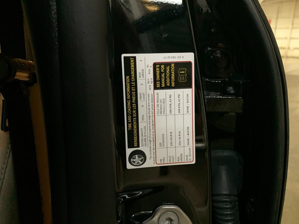 Used 2023 Mercedes-Benz GLA 250 4MATIC image 35