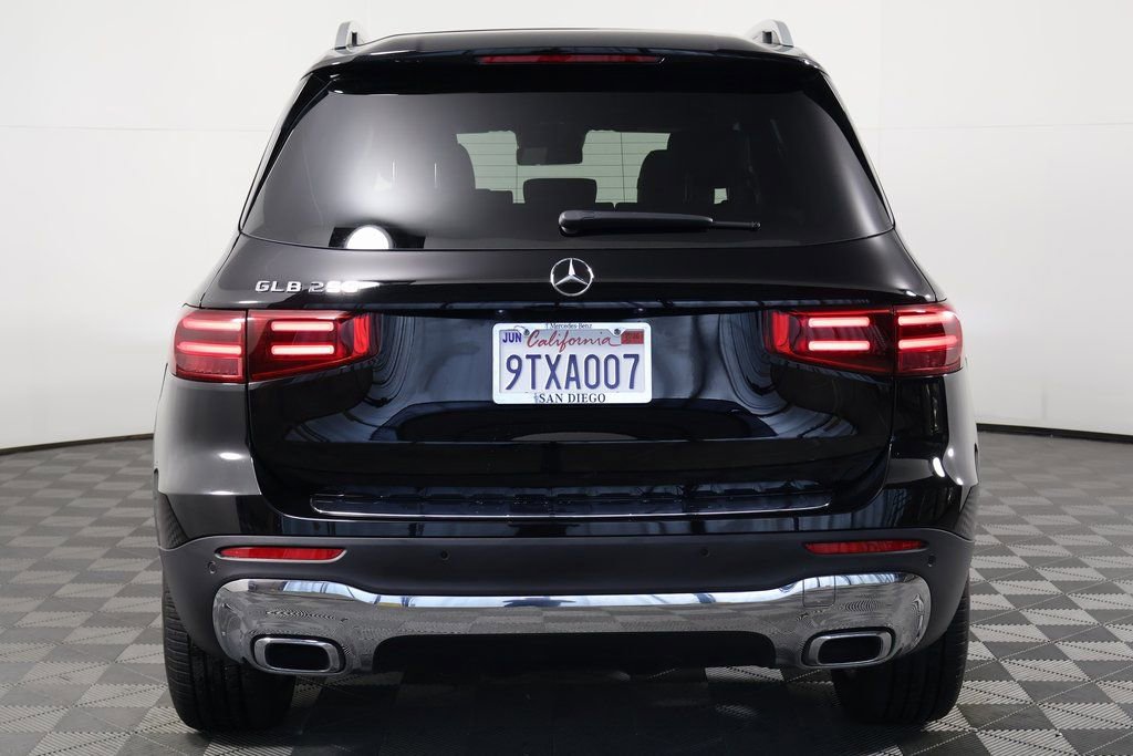 Certified 2025 Mercedes-Benz GLB 250 4MATIC image 5
