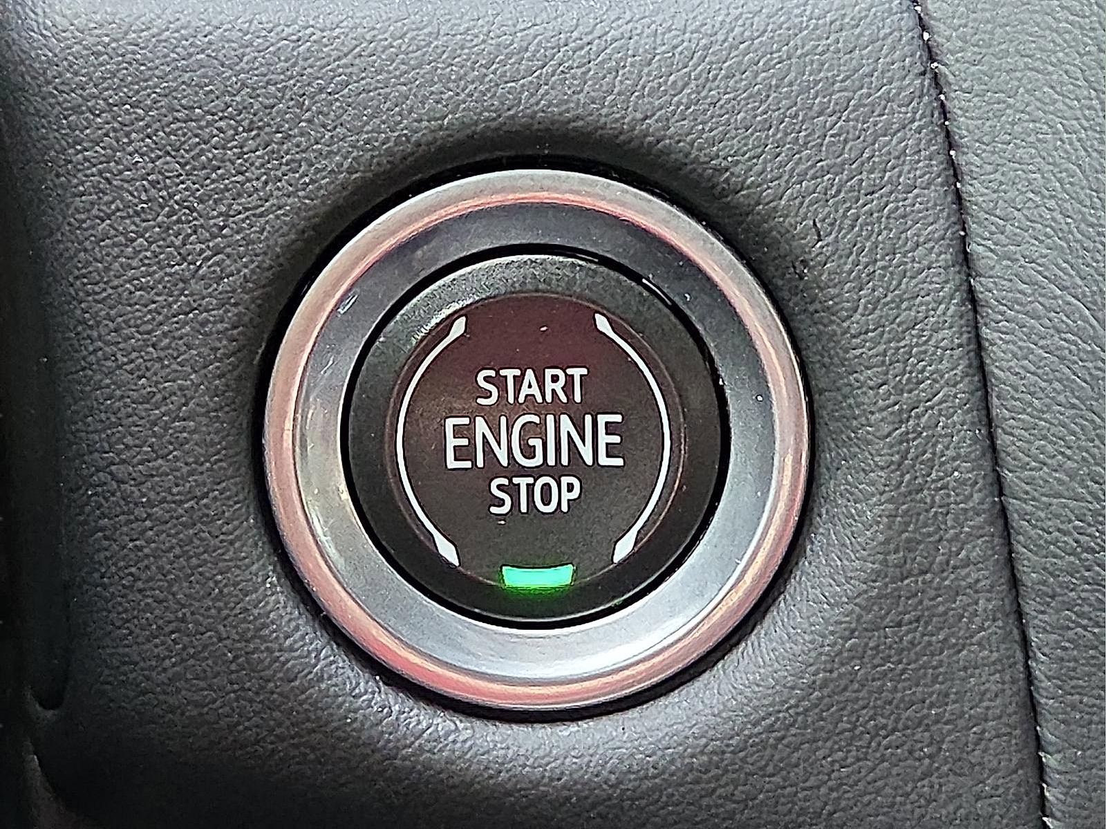 Used 2023 GMC Yukon AT4 image 21