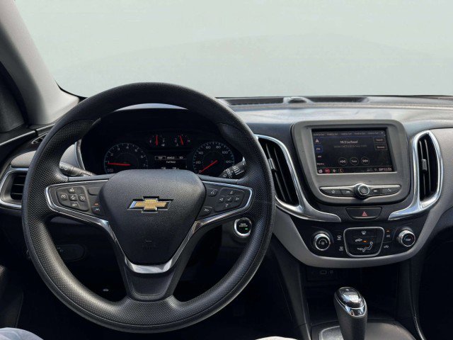 Used 2020 Chevrolet Equinox LS w/ LS Convenience Package image 30