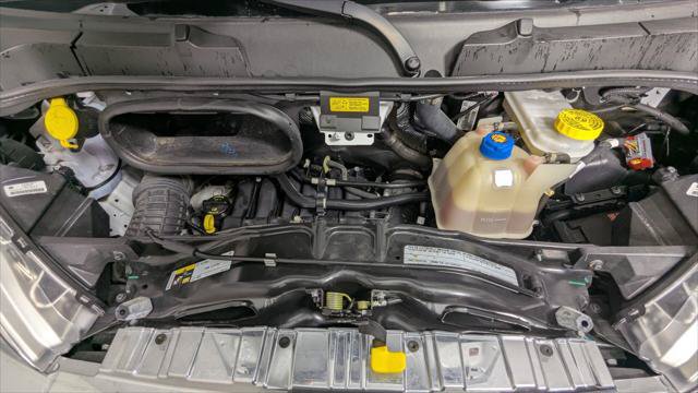 Used 2025 RAM ProMaster 2500 w/ U-Haul Equipment Group FWD image 27
