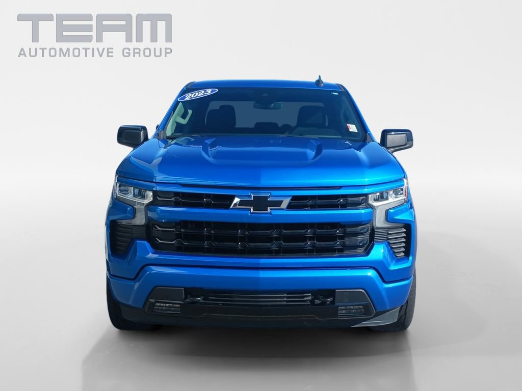 Used 2023 Chevrolet Silverado 1500 RST image 2