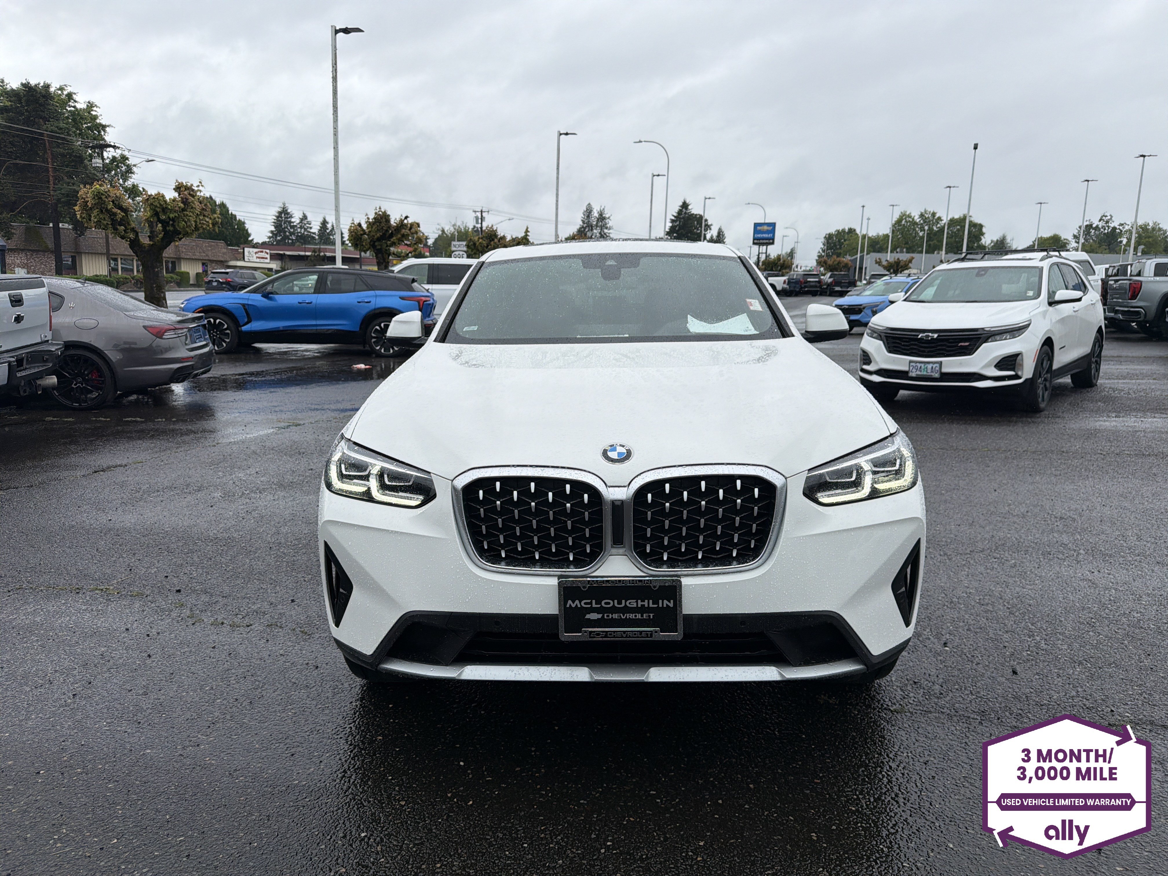Used 2025 BMW X4 xDrive30i AWD/4WD image 8