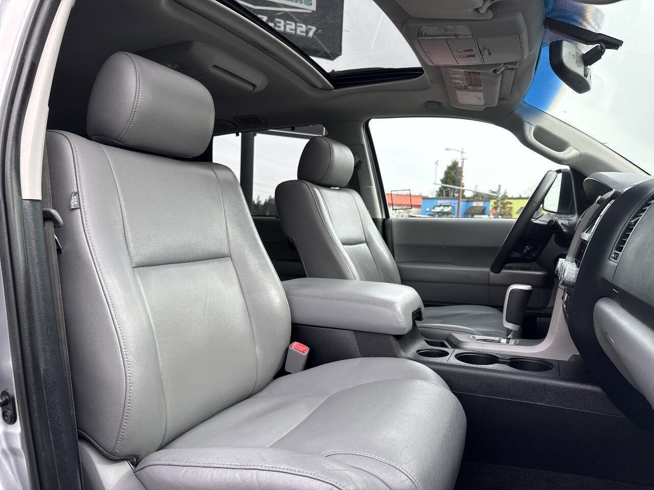 Used 2013 Toyota Sequoia Limited image 23