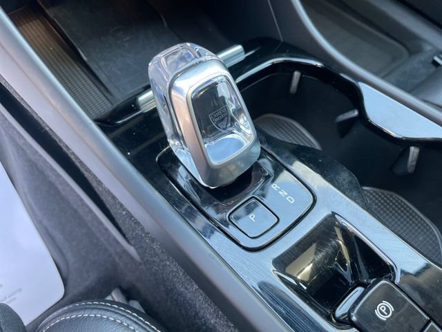 Used 2023 Volvo XC40 B5 Plus w/ Protection Package Premier AWD/4WD image 26