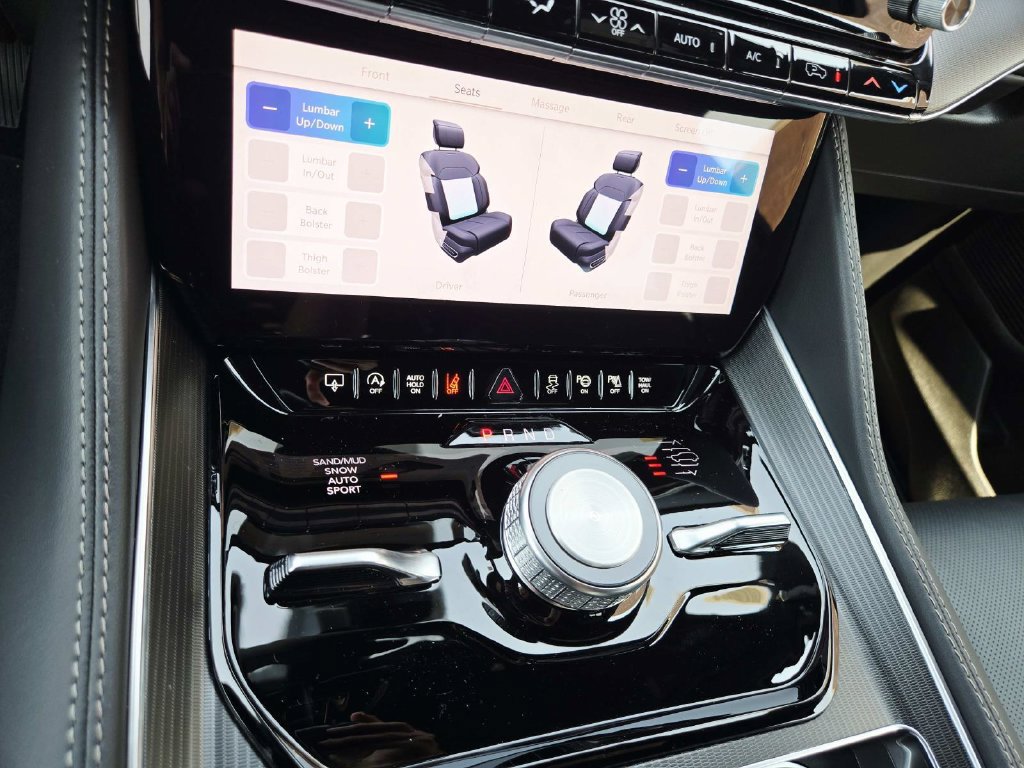 New 2026 Jeep Grand Wagoneer Summit AWD/4WD image 30