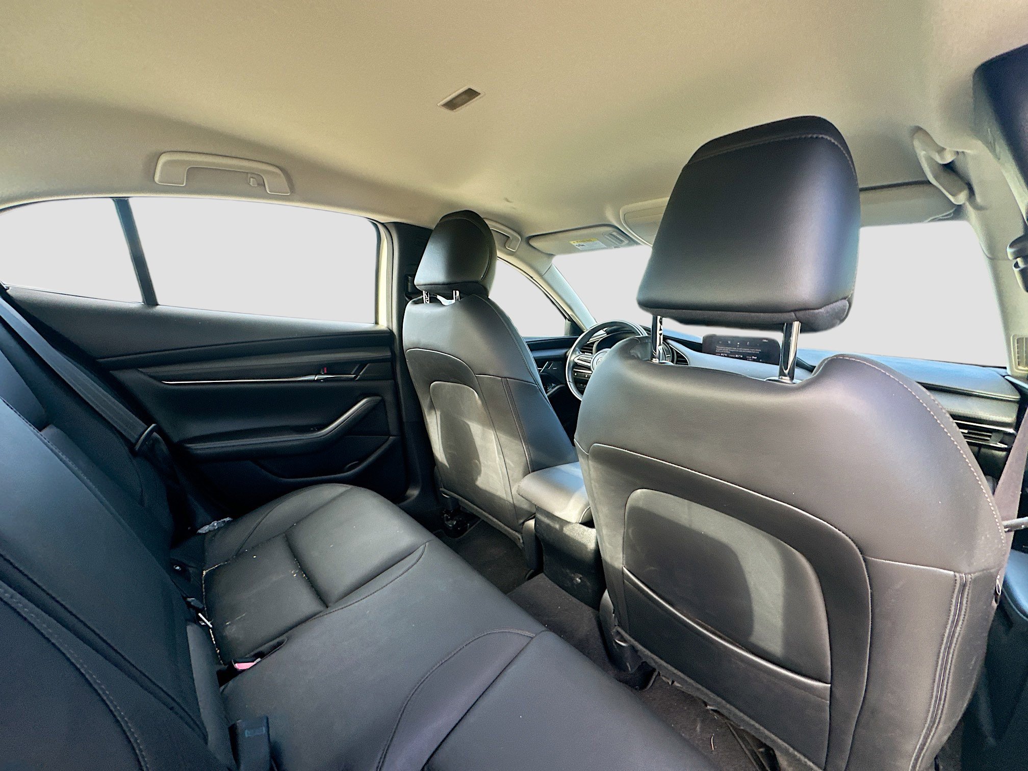 Used 2019 MAZDA MAZDA3 Sedan w/ Preferred Package image 28