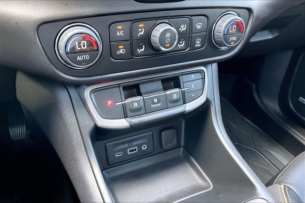 Used 2023 GMC Terrain AT4 w/ Infotainment Package II AWD/4WD image 25
