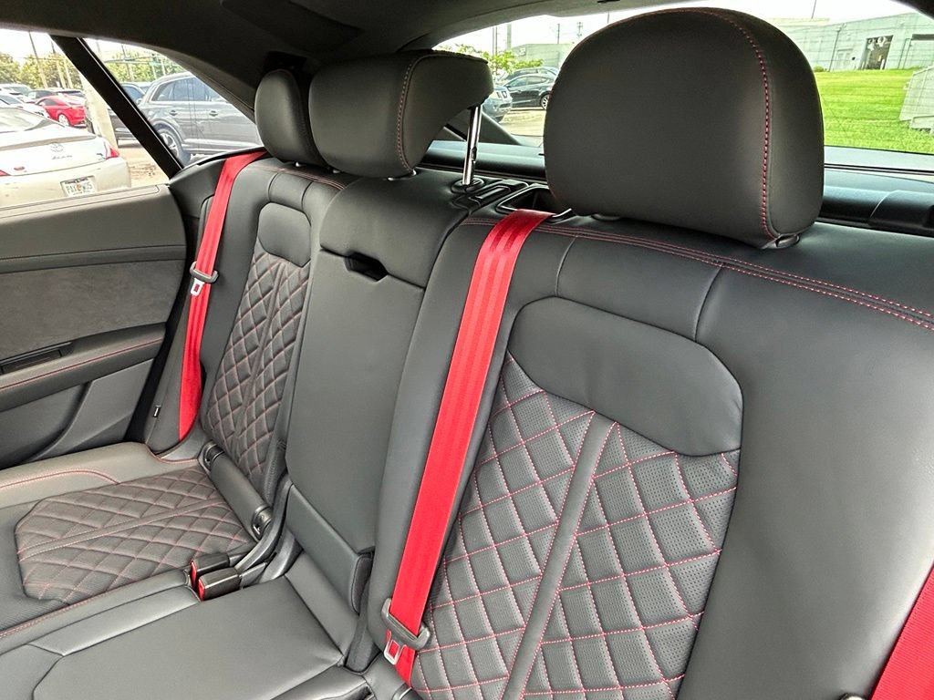 New 2026 Audi SQ8 Prestige AWD/4WD image 54