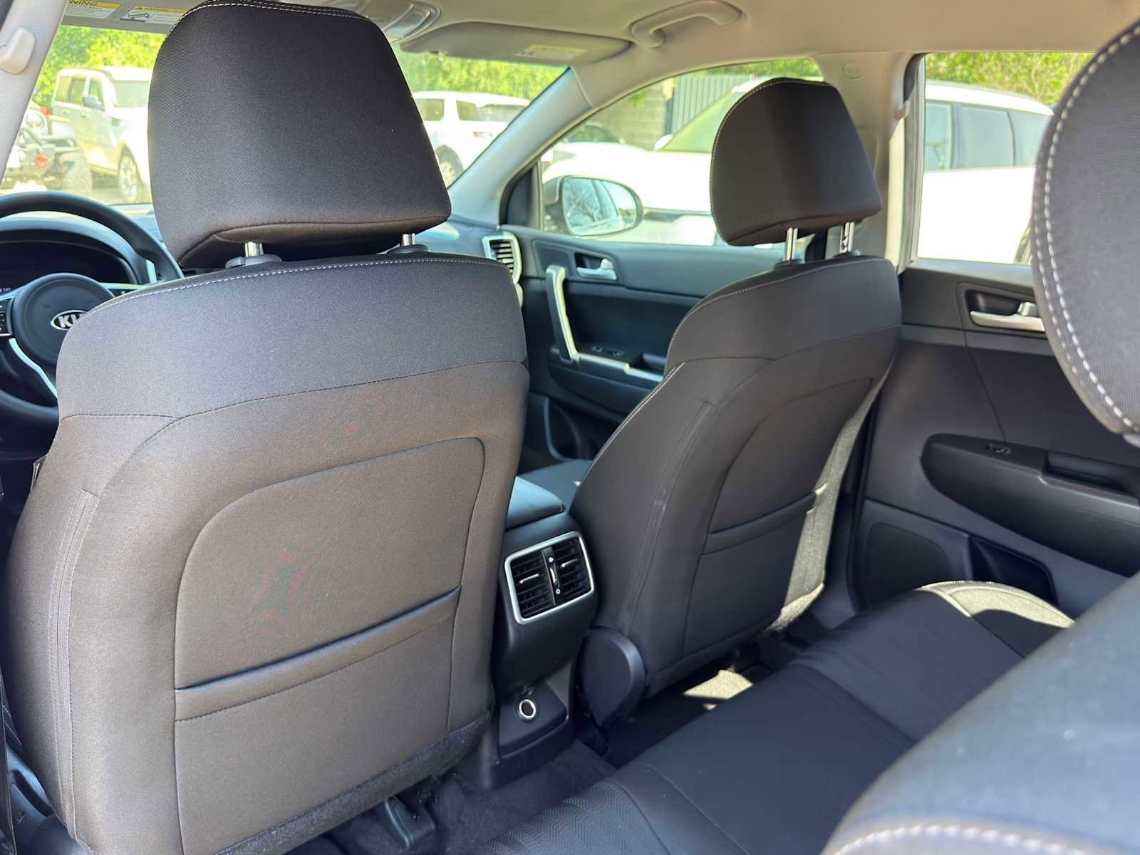 Certified 2022 Kia Sportage LX image 27