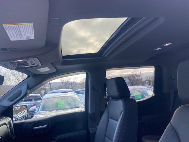 Used 2021 Chevrolet Silverado 1500 LT Trail Boss w/ Convenience Package II image 9