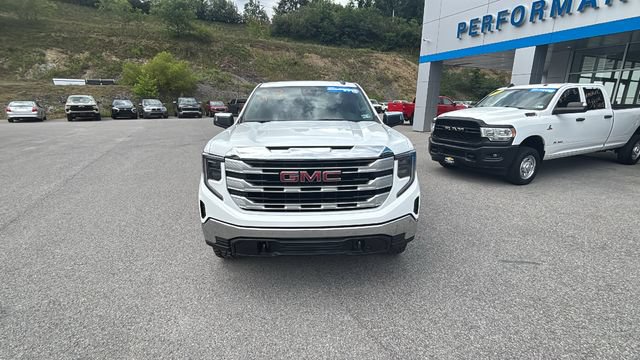 Used 2023 GMC Sierra 1500 SLE w/ X31 Off-Road Package AWD/4WD image 9