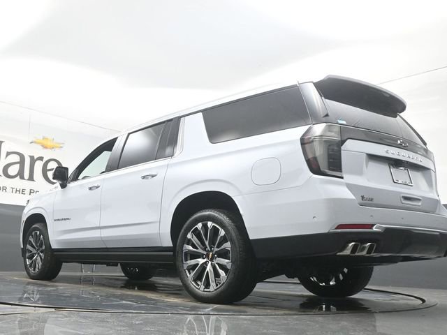 New 2026 Chevrolet Suburban High Country AWD/4WD image 5