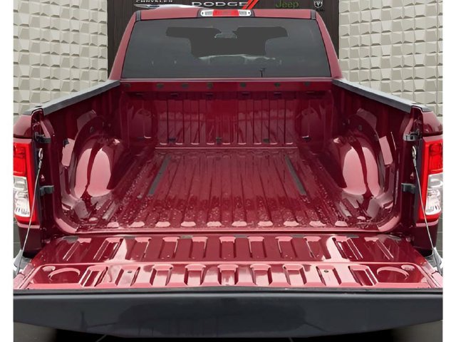 Used 2023 RAM 1500 Big Horn AWD/4WD image 7
