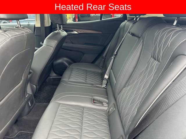 Used 2023 Buick Envision Avenir image 26