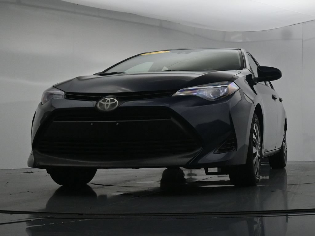 Used 2019 Toyota Corolla LE FWD image 36