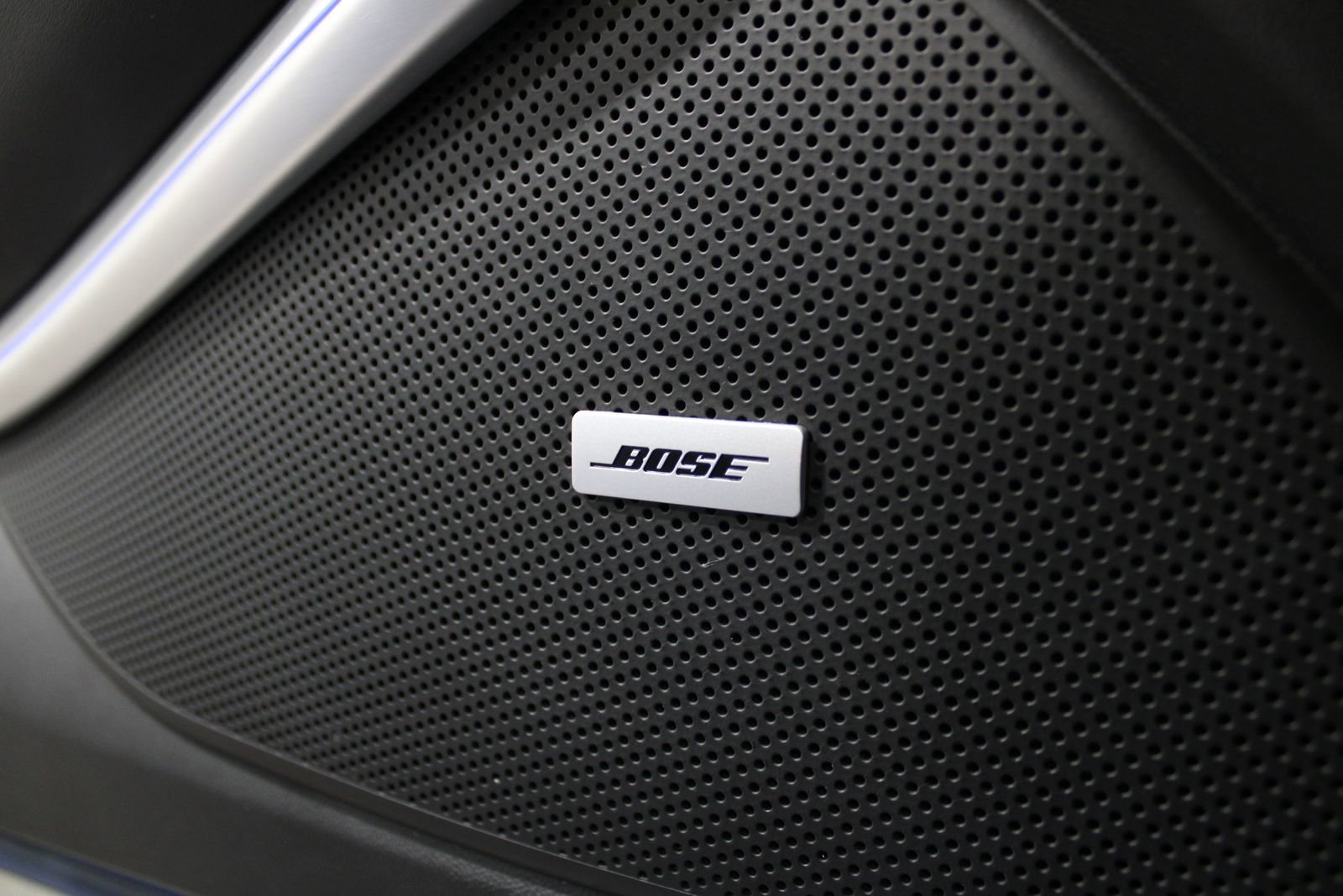 Used 2017 Chevrolet Camaro LT image 32