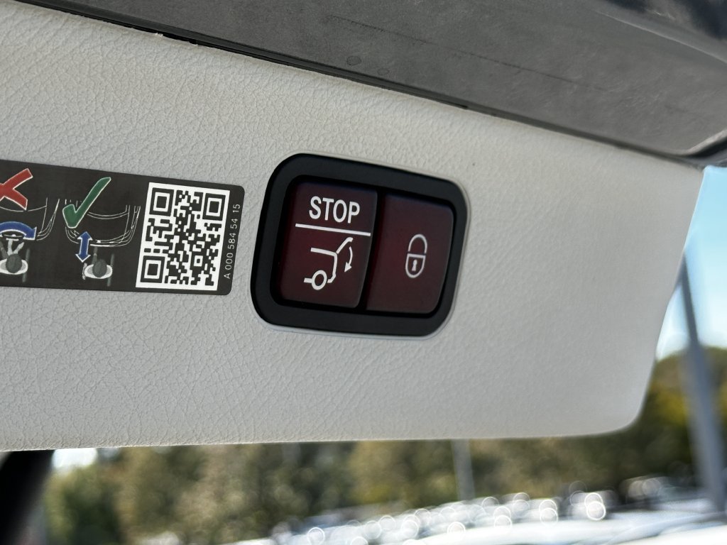 Certified 2023 Mercedes-Benz EQS 450+ SUV image 22